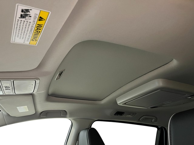 Honda Odyssey Vehicle Full-screen Gallery Image 22