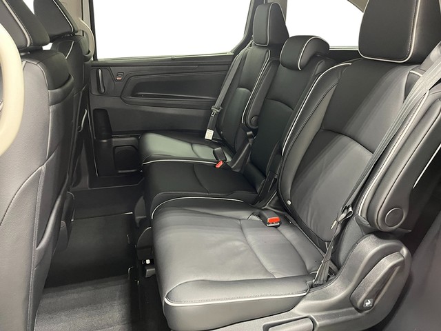 Honda Odyssey Vehicle Full-screen Gallery Image 23