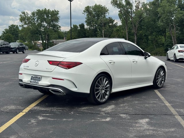 Mercedes-Benz CLA Vehicle Full-screen Gallery Image 04