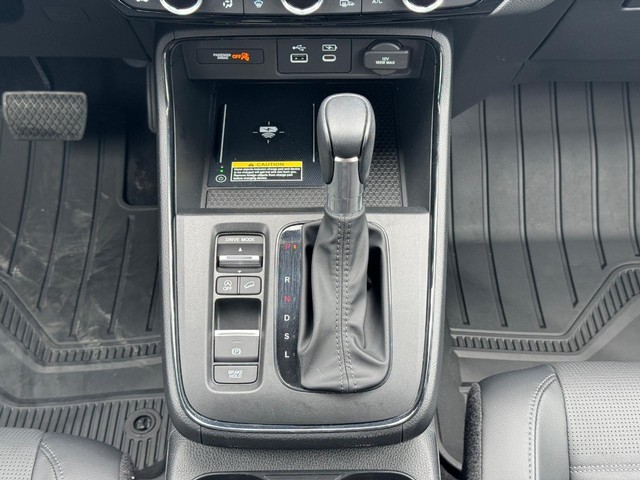Honda CR-V Vehicle Full-screen Gallery Image 16