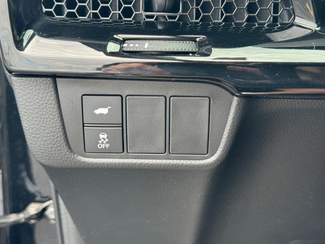 Honda CR-V Vehicle Full-screen Gallery Image 24
