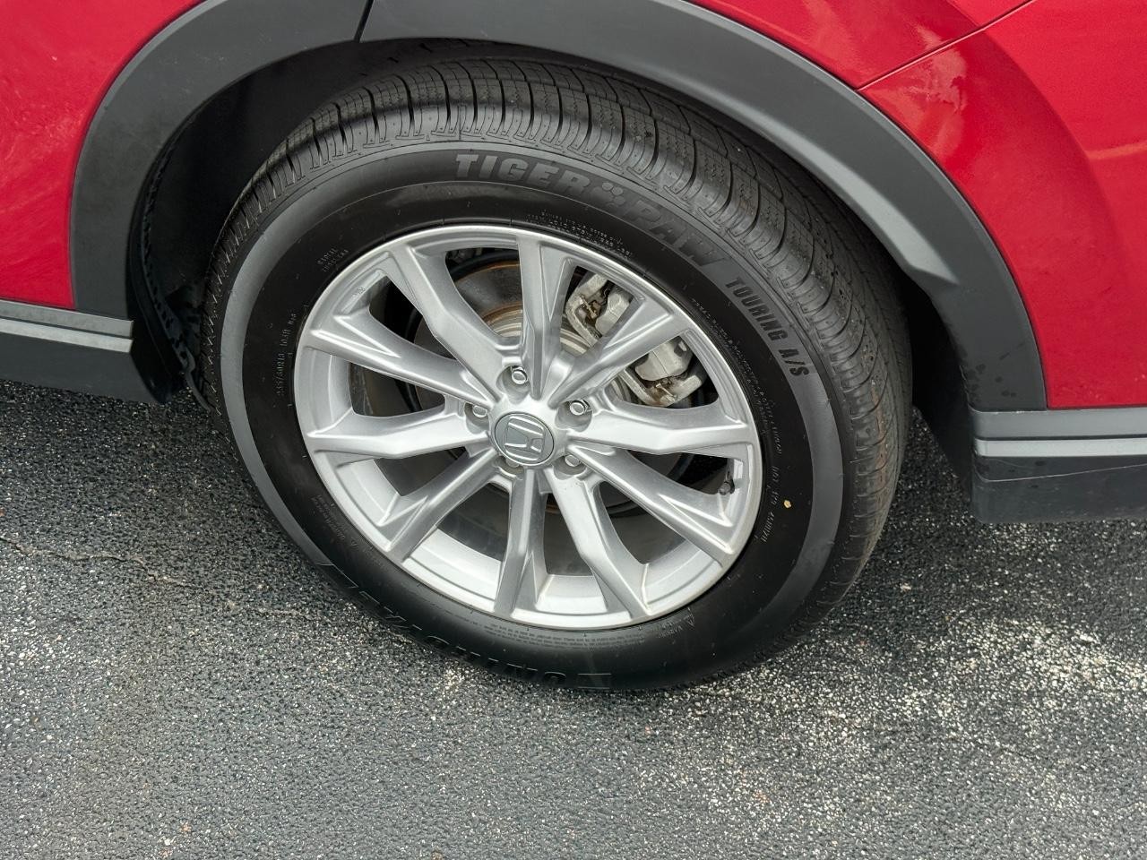 Honda CR-V Vehicle Full-screen Gallery Image 07