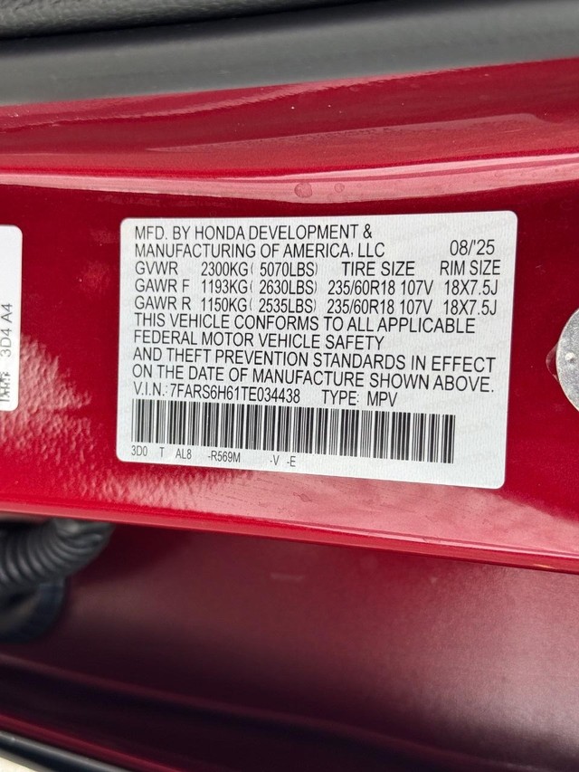 Honda CR-V Hybrid Vehicle Full-screen Gallery Image 28
