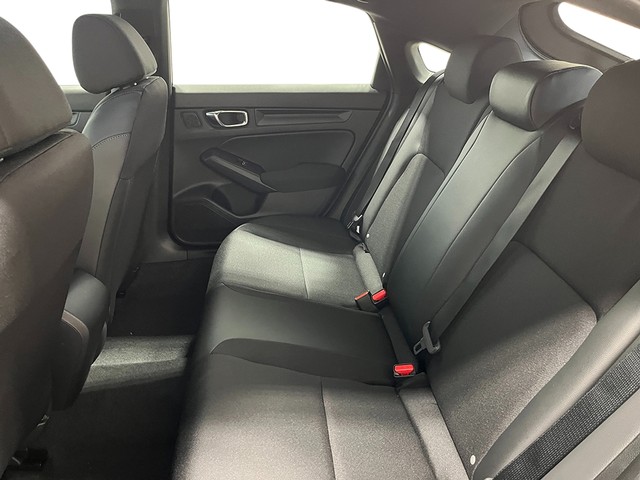 Honda Civic Hatchback Vehicle Full-screen Gallery Image 23