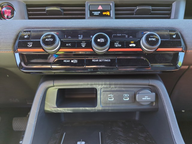 Honda Passport Vehicle Full-screen Gallery Image 22