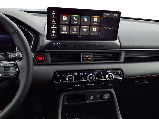 Honda Passport Vehicle Full-screen Gallery Image 12