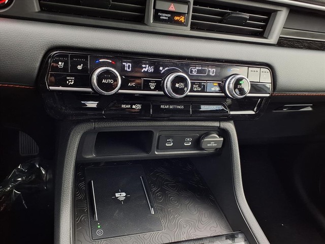 Honda Passport Vehicle Full-screen Gallery Image 14