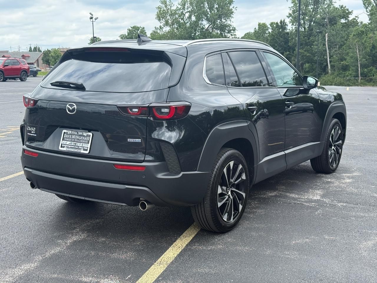 Mazda CX-50 Hybrid Vehicle Full-screen Gallery Image 03