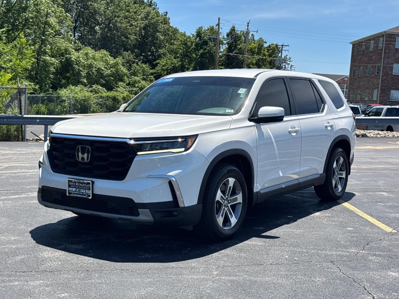Honda Pilot Vehicle Full-screen Gallery Image 09