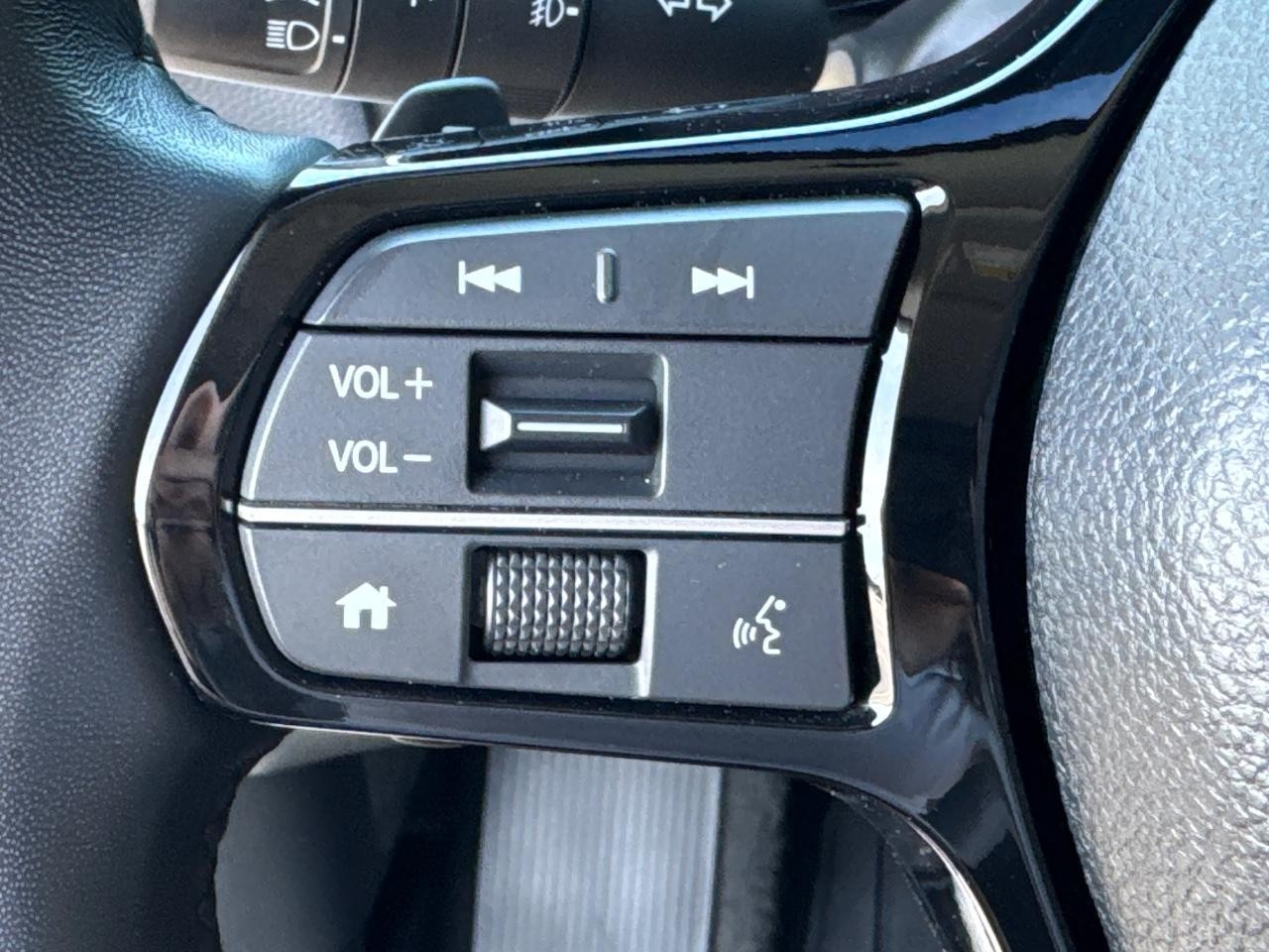 Honda Pilot Vehicle Full-screen Gallery Image 22