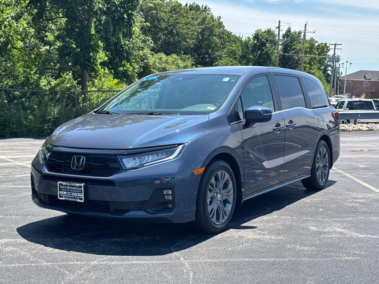 Honda Odyssey Vehicle Full-screen Gallery Image 09