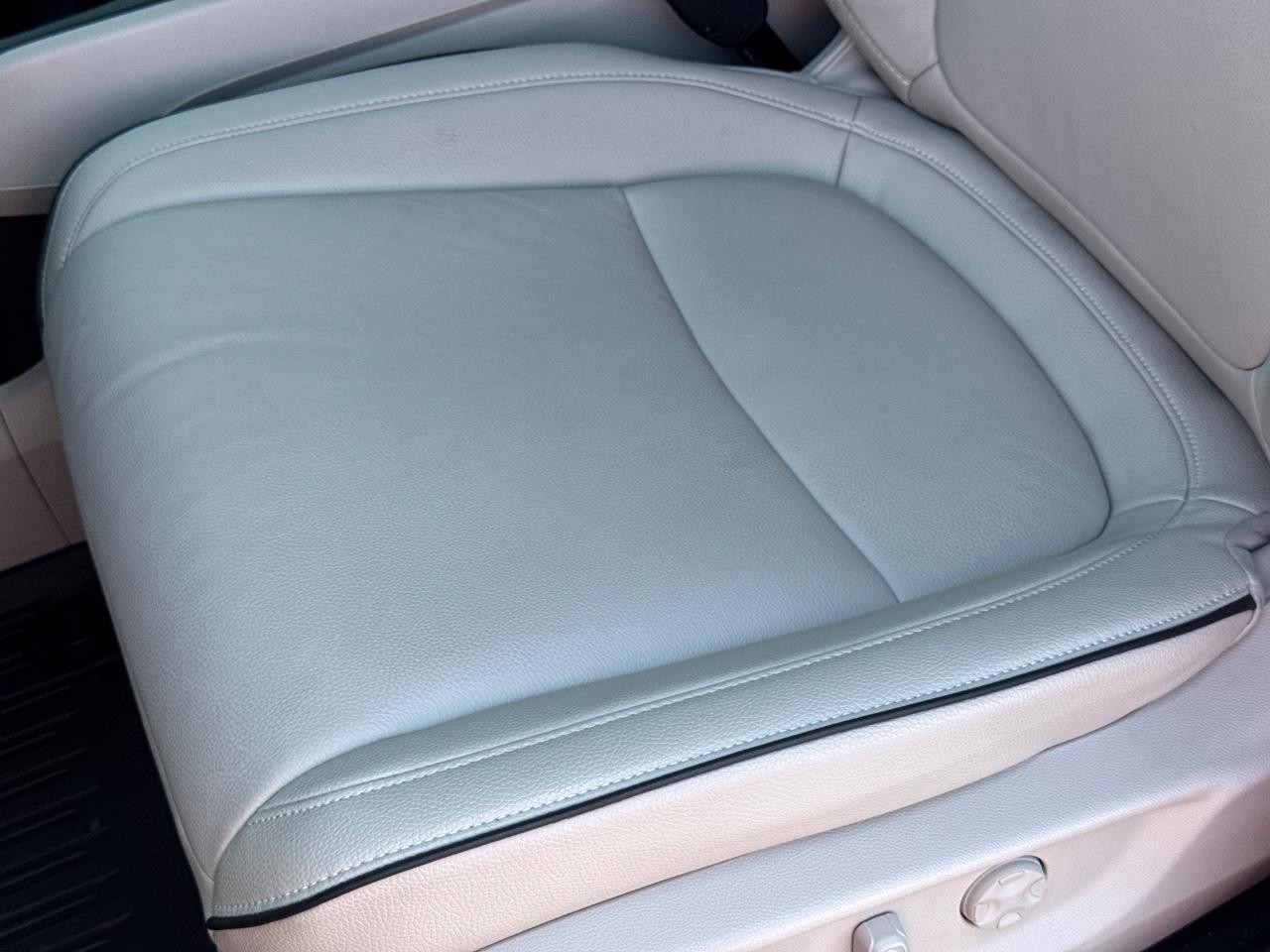 Honda Odyssey Vehicle Full-screen Gallery Image 29