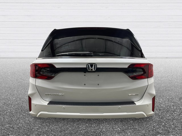 Honda Odyssey Vehicle Full-screen Gallery Image 05
