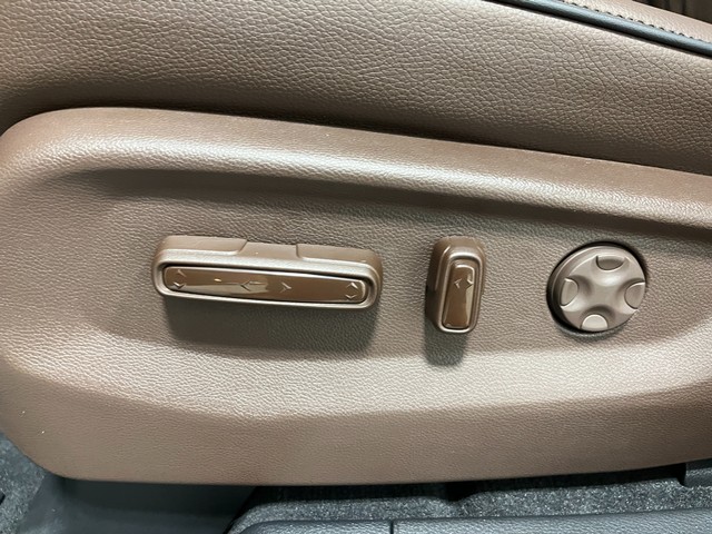 Honda Odyssey Vehicle Full-screen Gallery Image 15