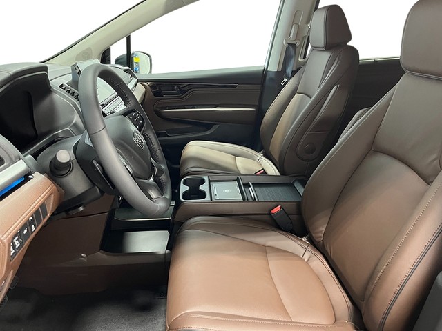 Honda Odyssey Vehicle Full-screen Gallery Image 16
