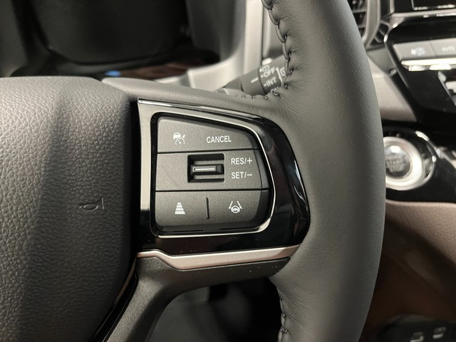 Honda Odyssey Vehicle Full-screen Gallery Image 18