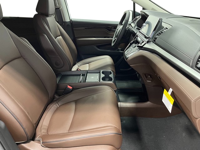 Honda Odyssey Vehicle Full-screen Gallery Image 31