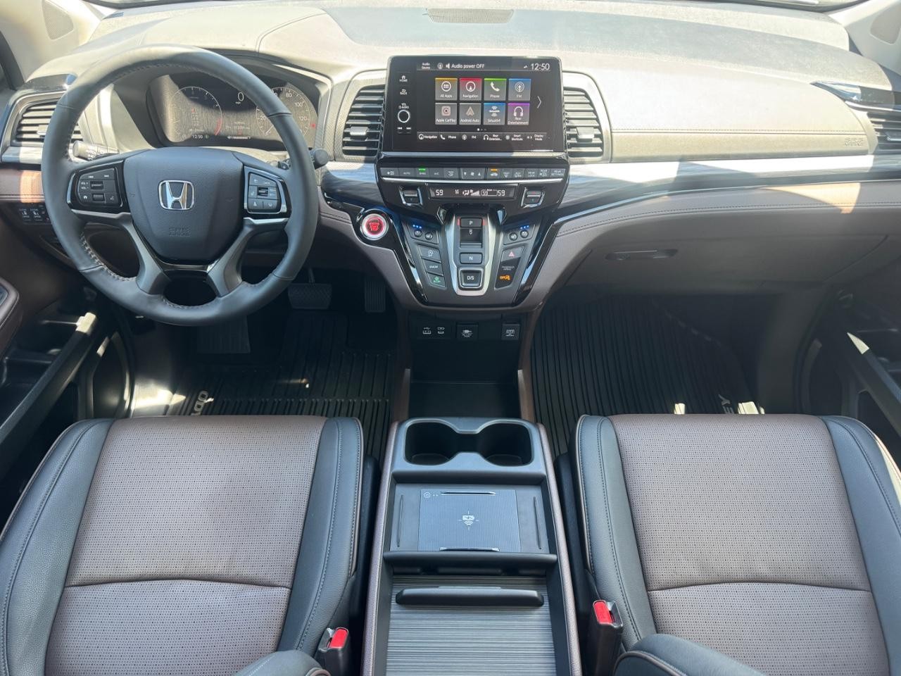 Honda Odyssey Vehicle Full-screen Gallery Image 13