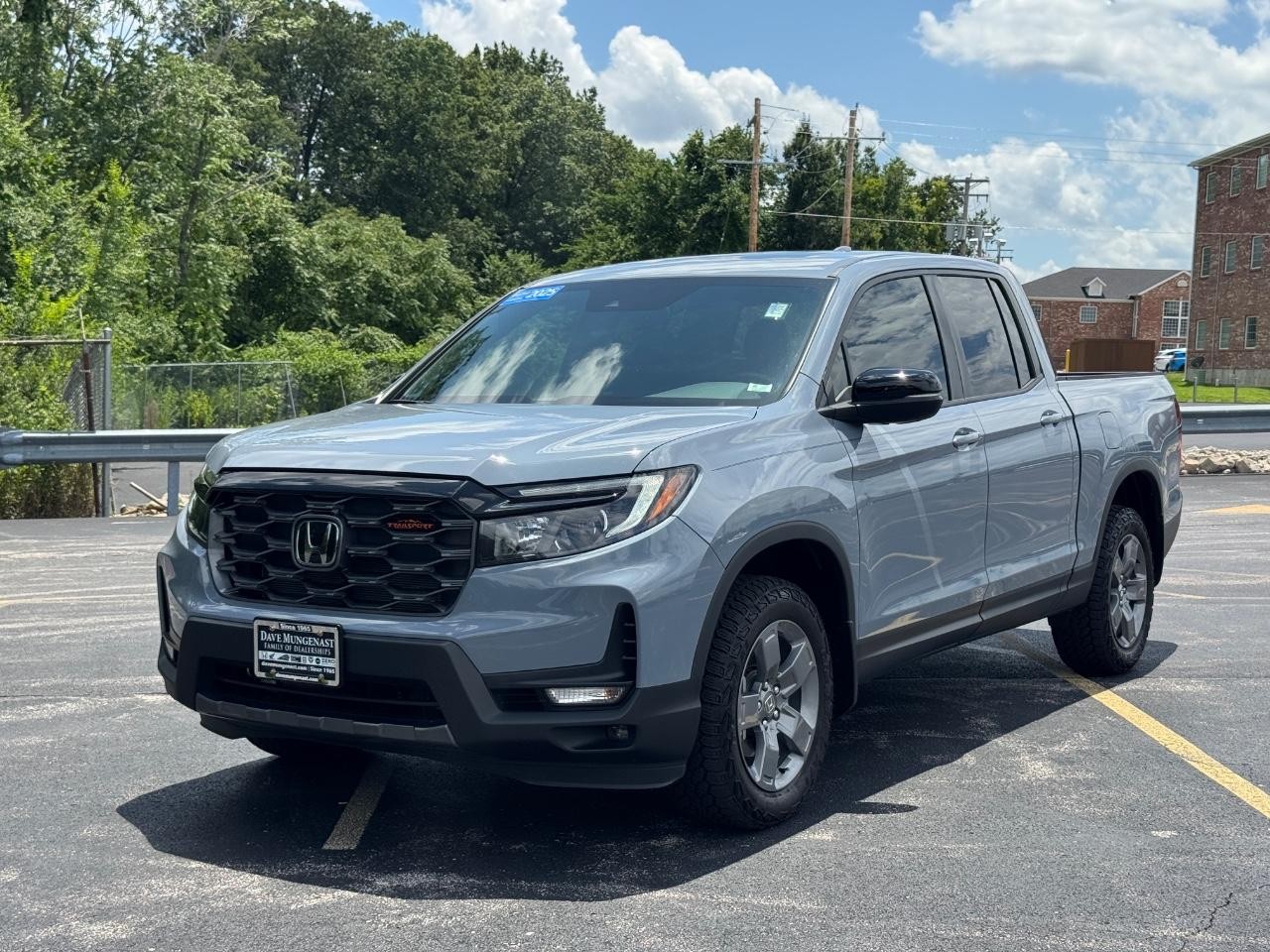 Honda Ridgeline Vehicle Full-screen Gallery Image 09
