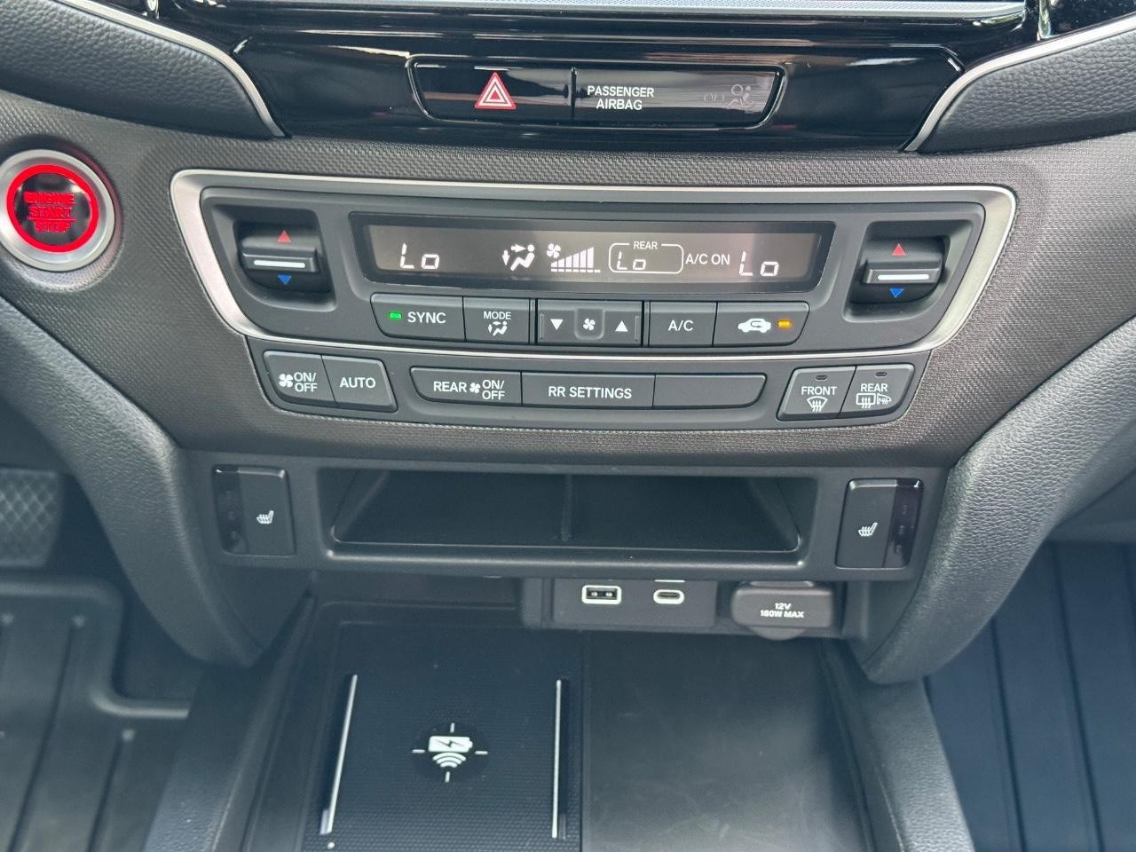 Honda Ridgeline Vehicle Full-screen Gallery Image 15