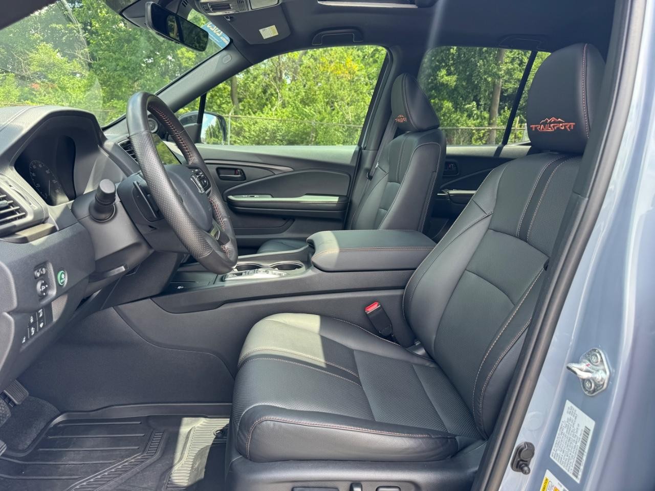 Honda Ridgeline Vehicle Full-screen Gallery Image 19