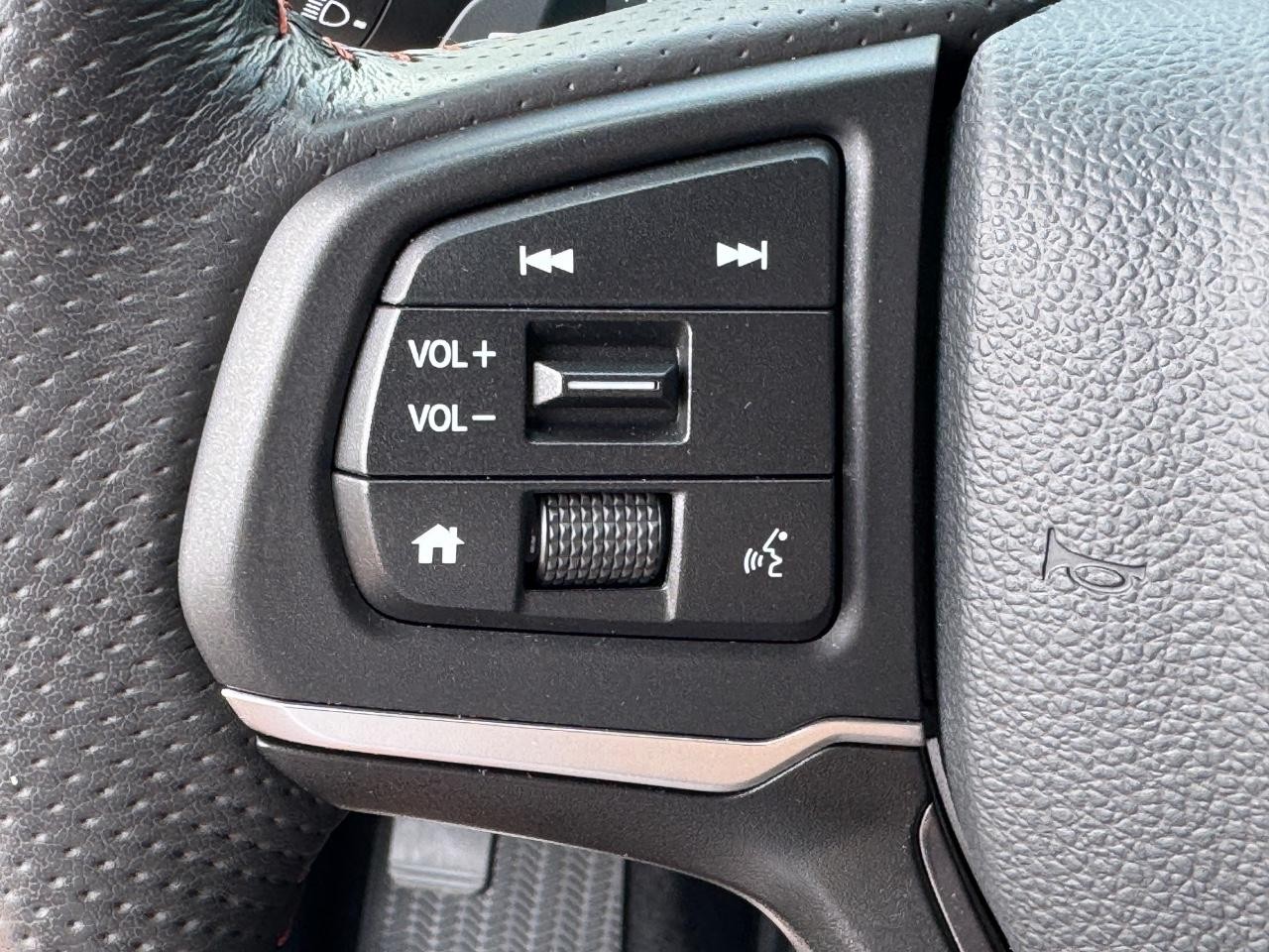 Honda Ridgeline Vehicle Full-screen Gallery Image 22