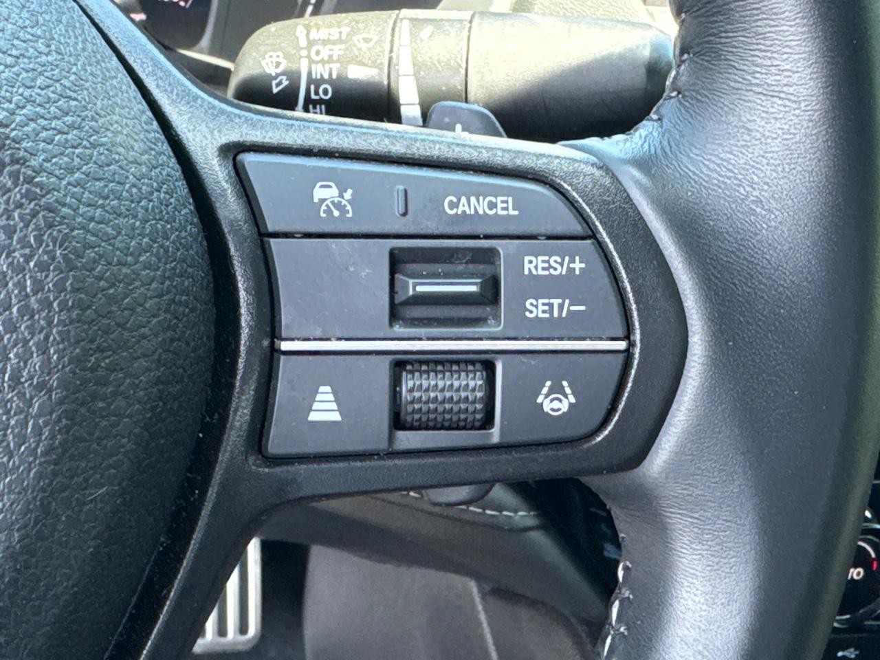 Honda Accord Hybrid Vehicle Full-screen Gallery Image 22