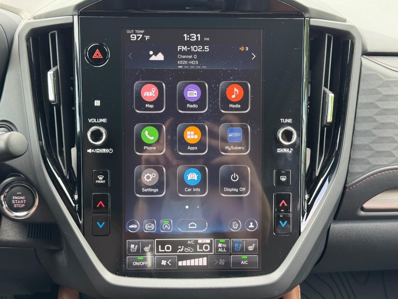 Subaru Forester Vehicle Full-screen Gallery Image 14