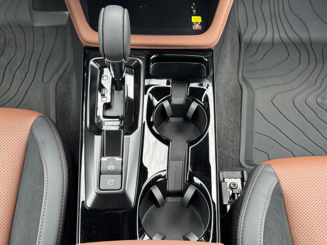 Subaru Forester Vehicle Full-screen Gallery Image 15