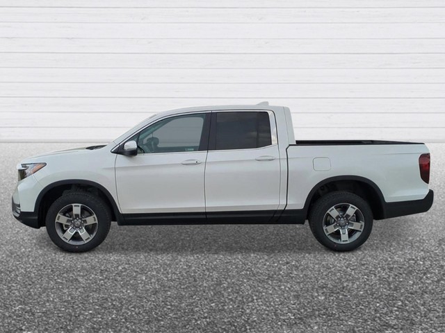 Honda Ridgeline Vehicle Full-screen Gallery Image 03