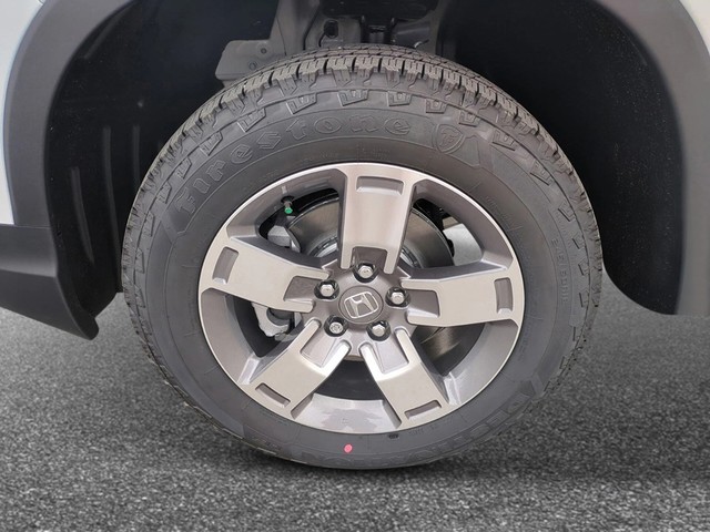 Honda Ridgeline Vehicle Full-screen Gallery Image 10