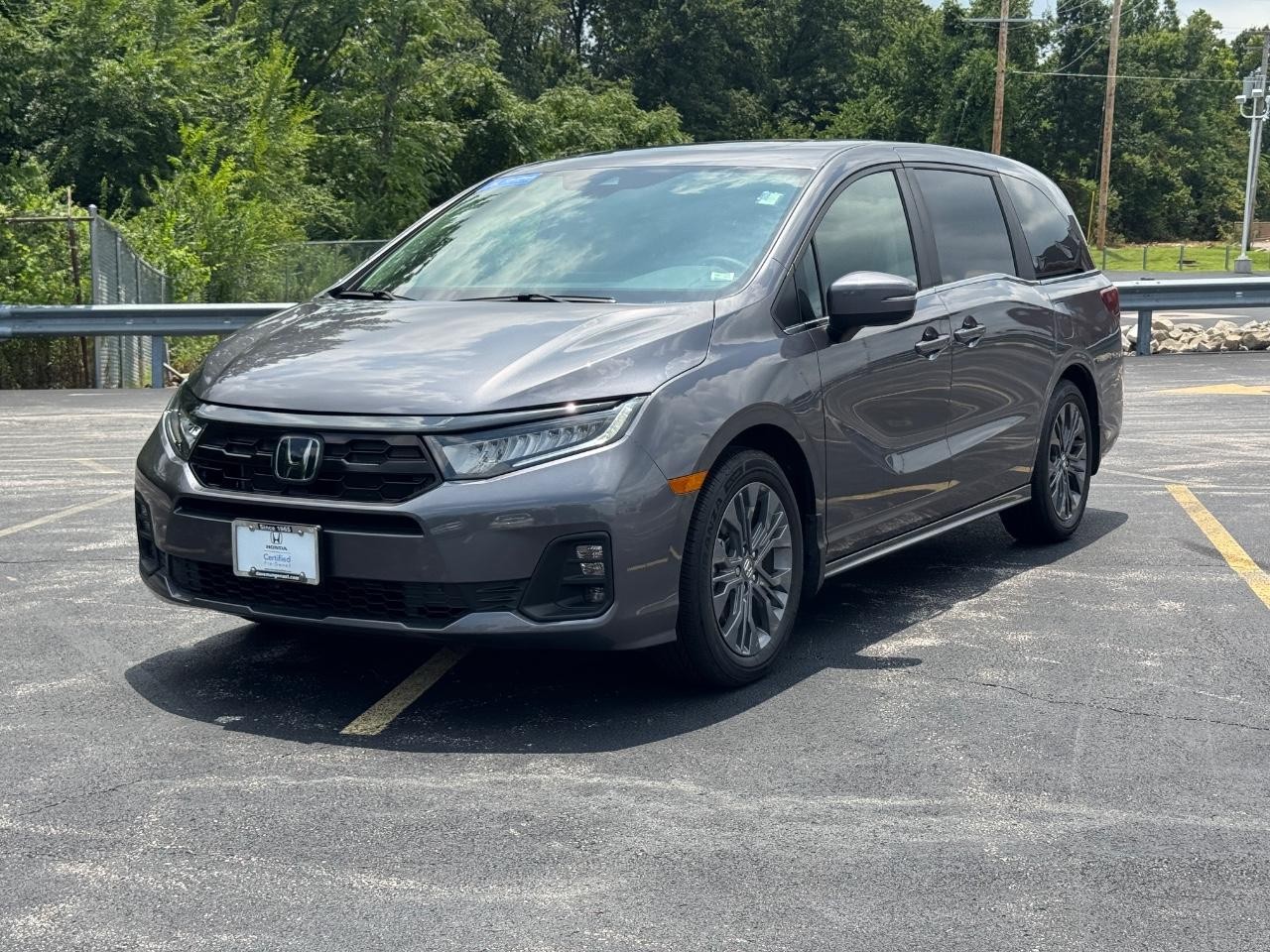 Honda Odyssey Vehicle Full-screen Gallery Image 09