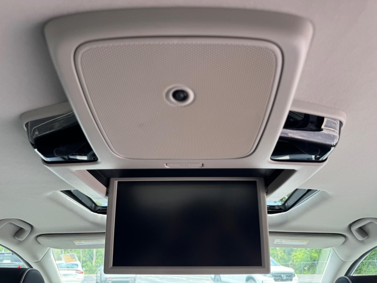 Honda Odyssey Vehicle Full-screen Gallery Image 18