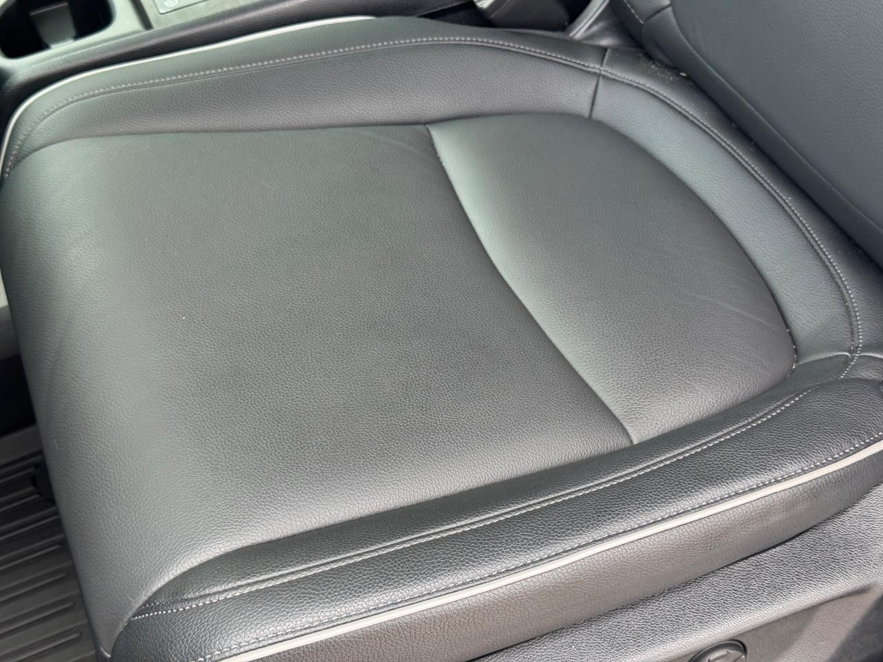 Honda Odyssey Vehicle Full-screen Gallery Image 29