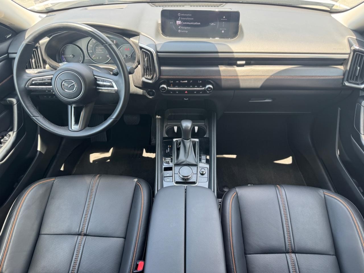 Mazda CX-50 Hybrid Vehicle Full-screen Gallery Image 12