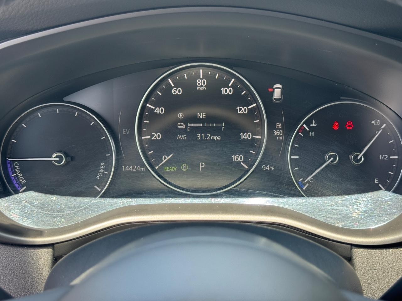 Mazda CX-50 Hybrid Vehicle Full-screen Gallery Image 21