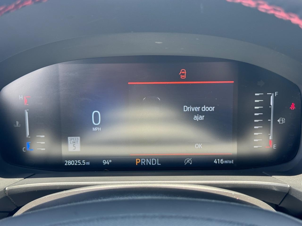 Ford Escape Vehicle Full-screen Gallery Image 20