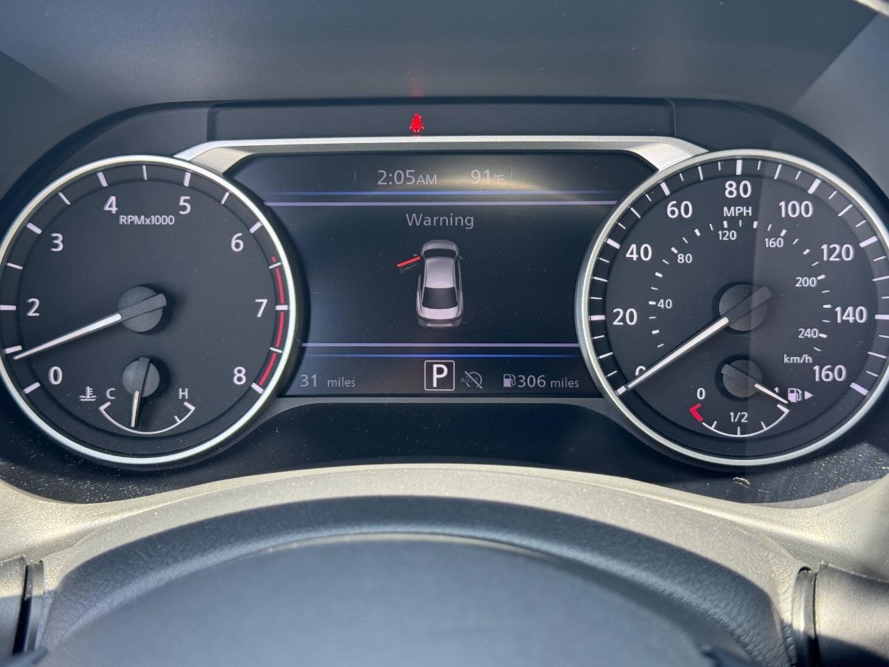 Nissan Sentra Vehicle Full-screen Gallery Image 19