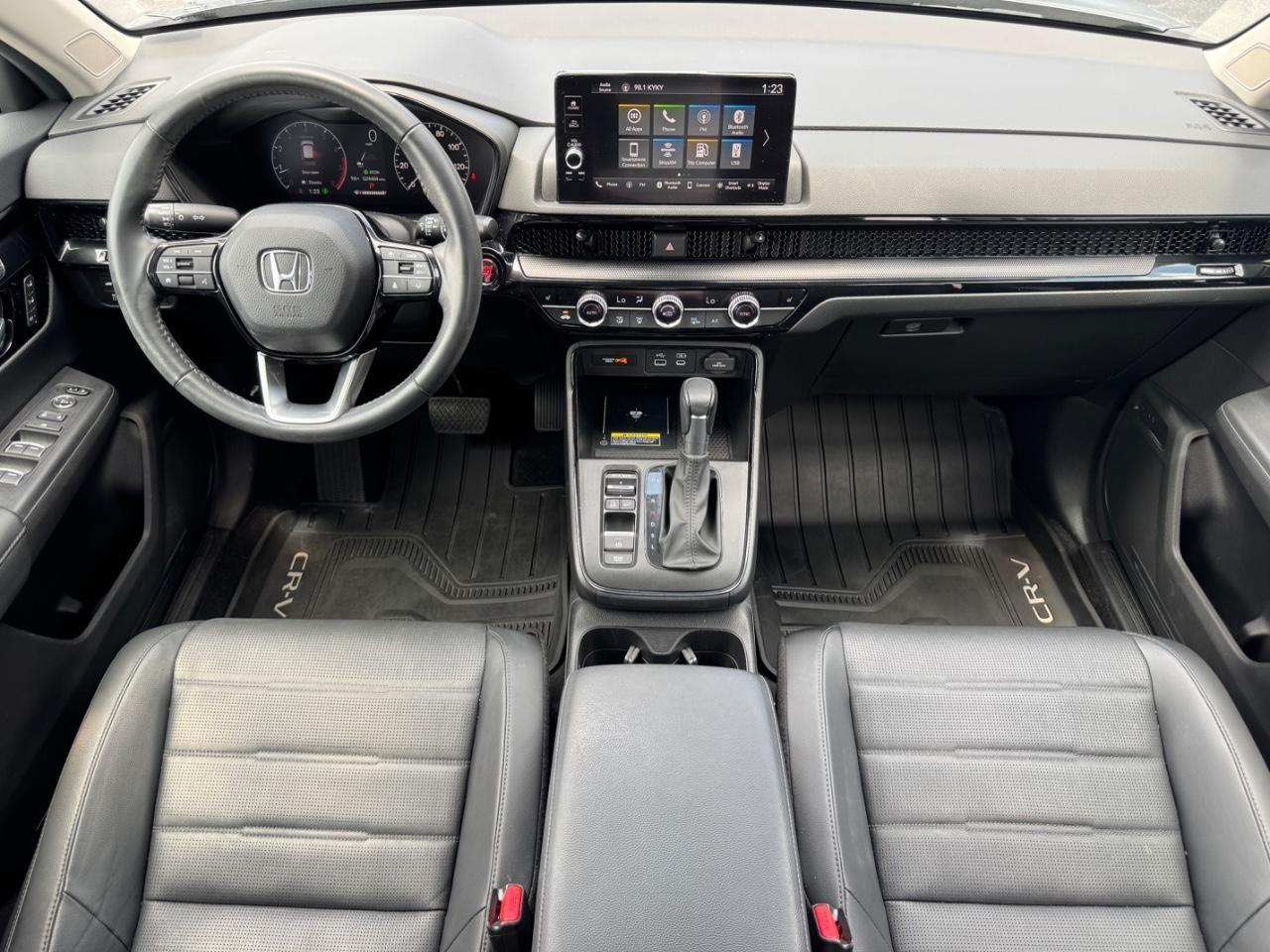 Honda CR-V Vehicle Full-screen Gallery Image 12