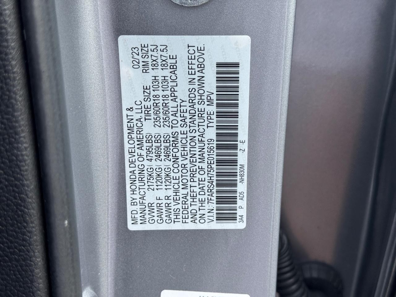 Honda CR-V Vehicle Full-screen Gallery Image 28