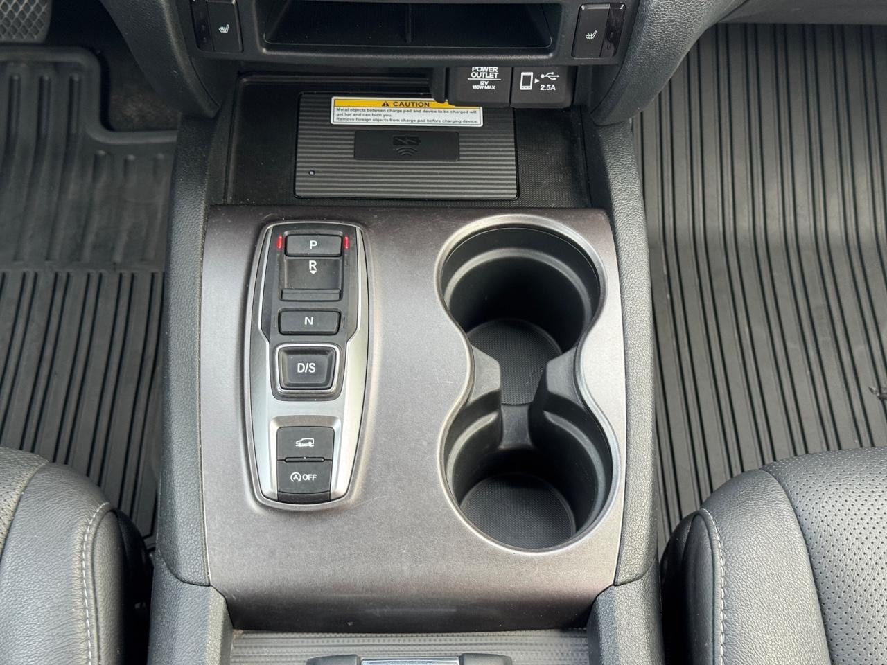 Honda Passport Vehicle Full-screen Gallery Image 16