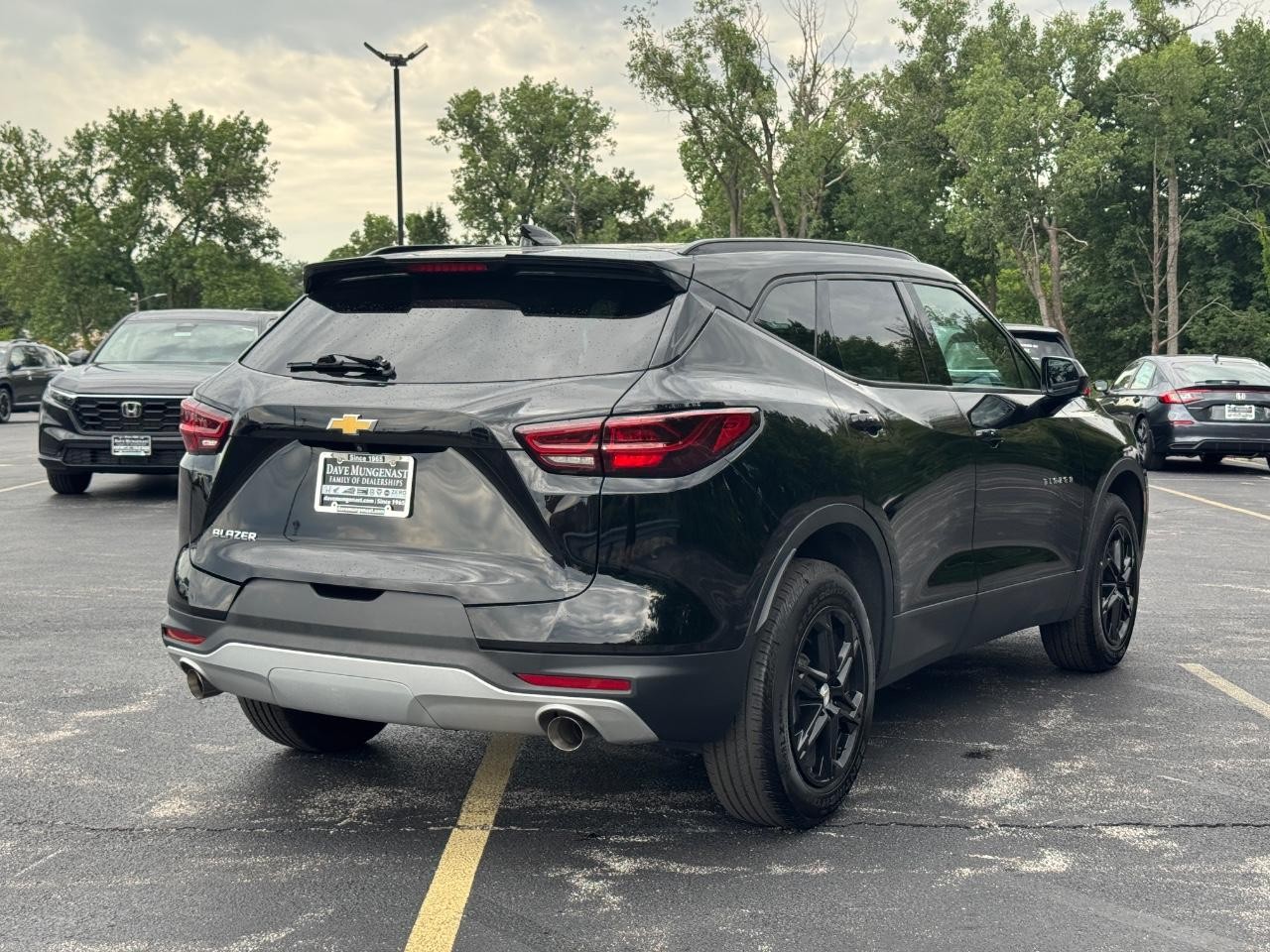 Chevrolet Blazer Vehicle Full-screen Gallery Image 04