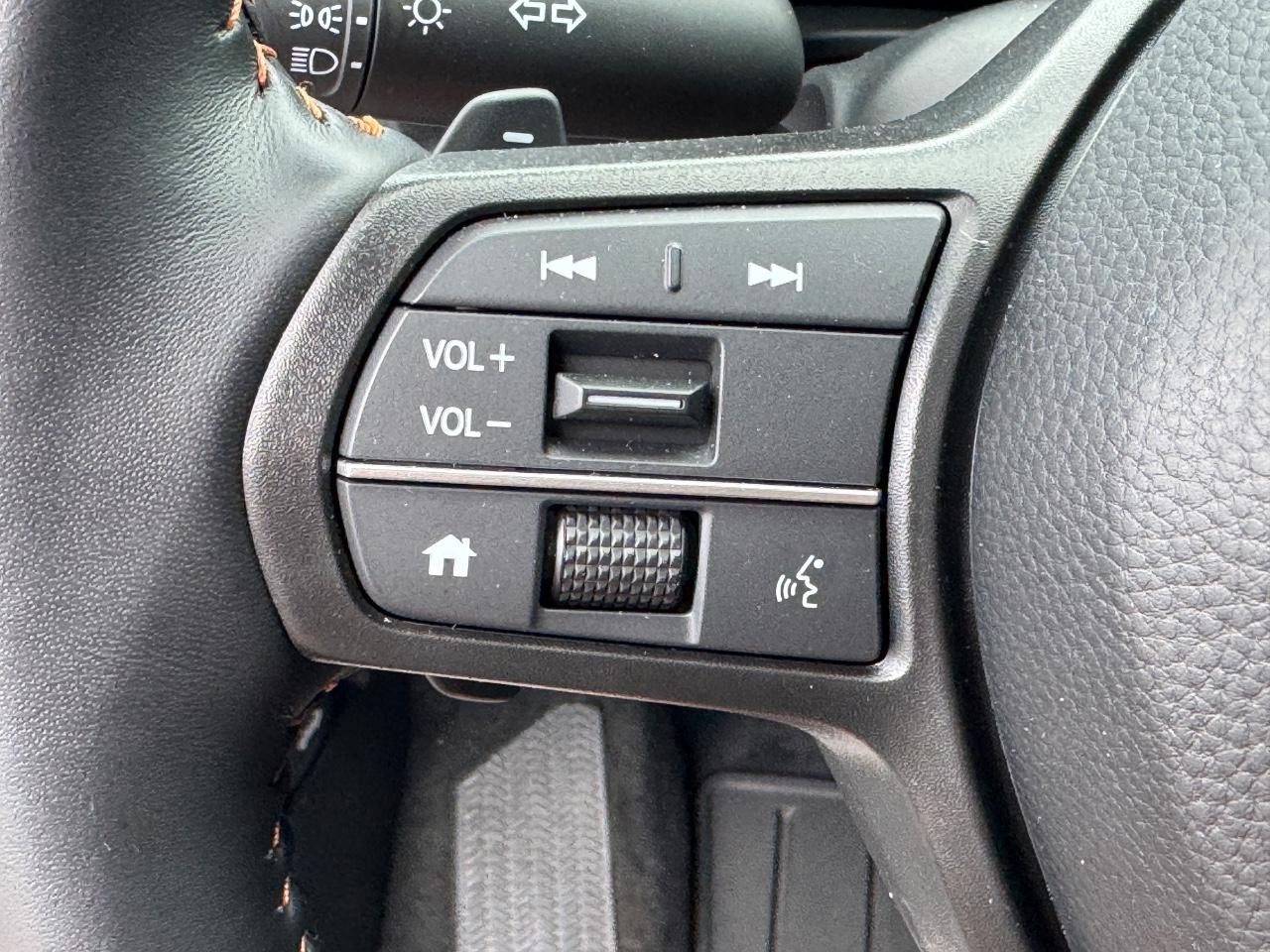 Honda CR-V Hybrid Vehicle Full-screen Gallery Image 22