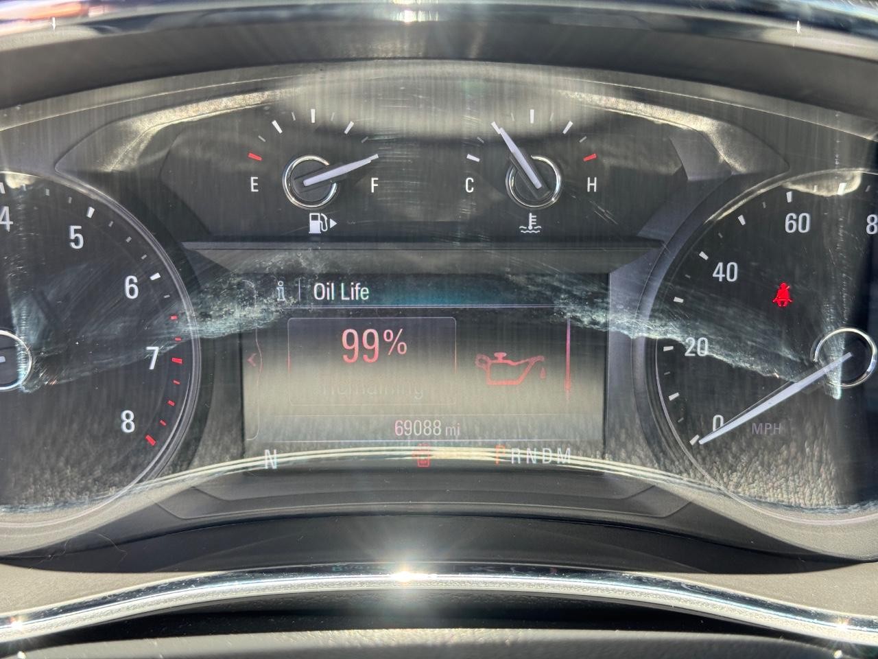 Buick Encore Vehicle Full-screen Gallery Image 19