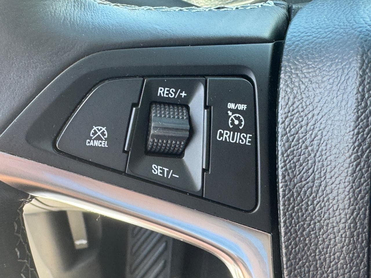 Buick Encore Vehicle Full-screen Gallery Image 20