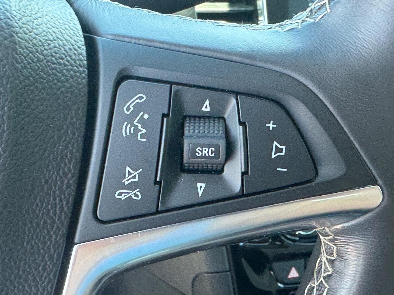 Buick Encore Vehicle Full-screen Gallery Image 21