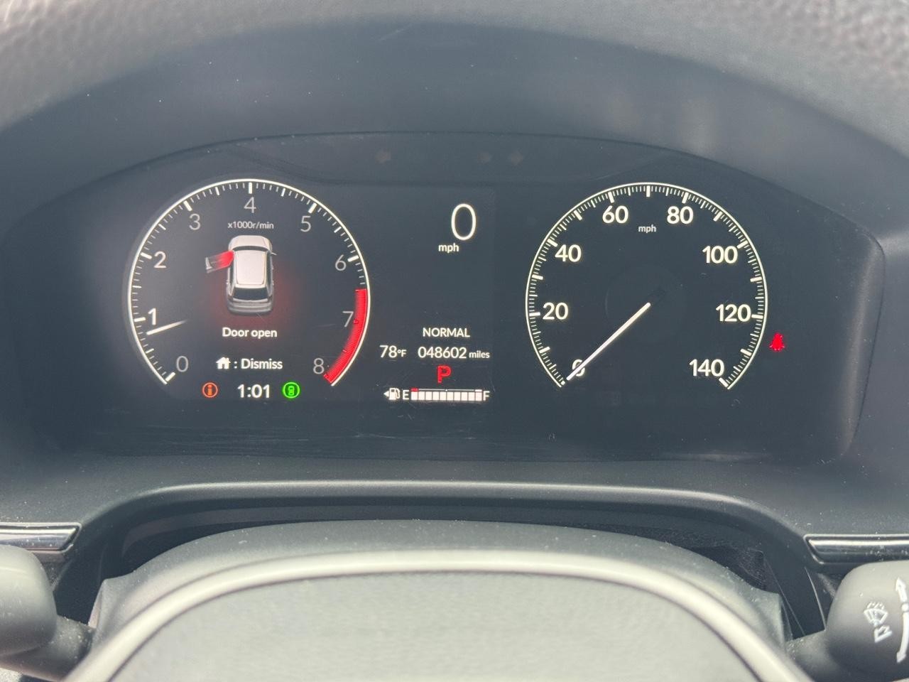 Honda CR-V Vehicle Full-screen Gallery Image 21