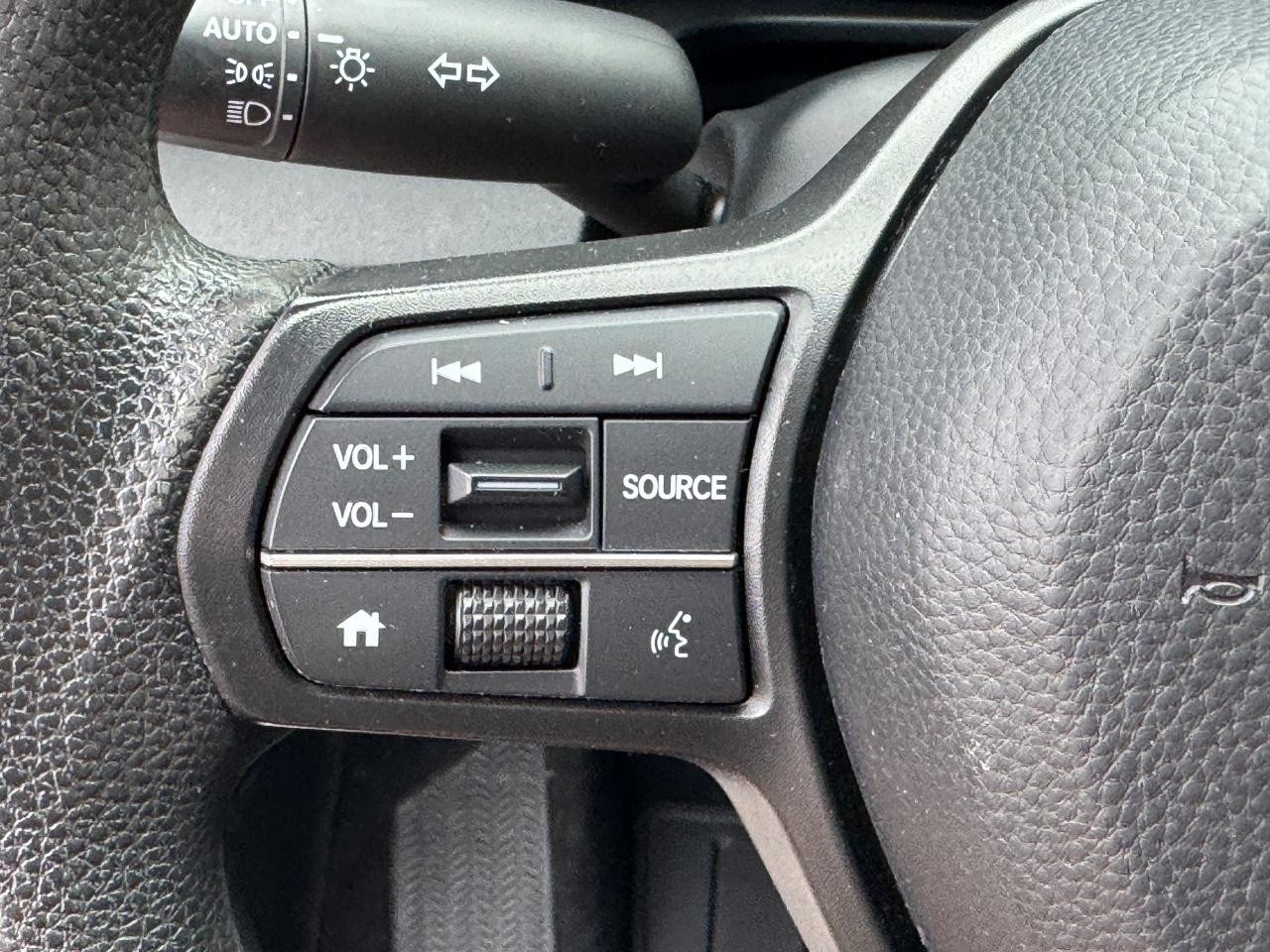 Honda CR-V Vehicle Full-screen Gallery Image 22