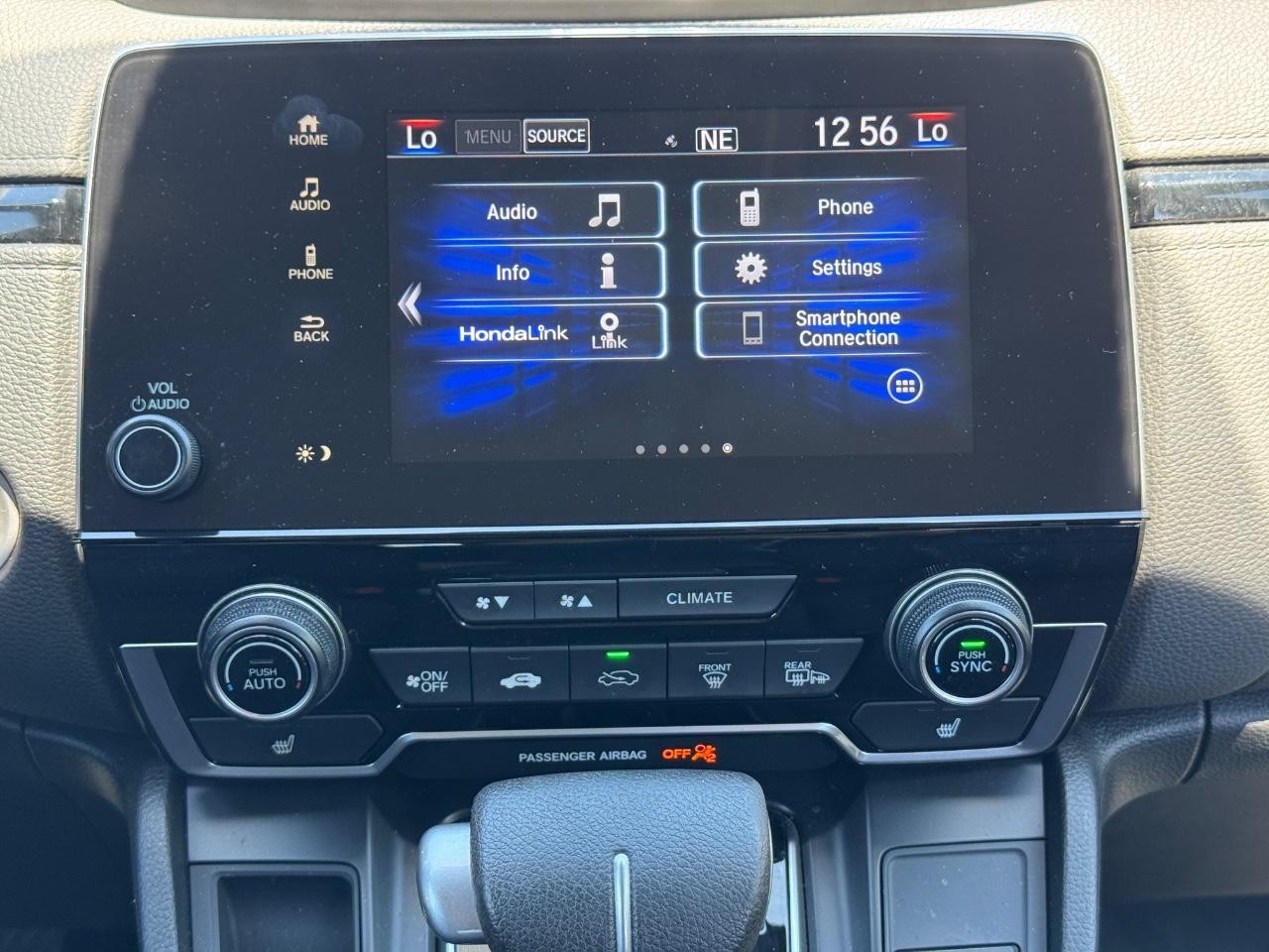 Honda CR-V Vehicle Full-screen Gallery Image 14