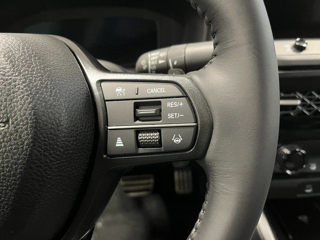 Honda Accord Hybrid Vehicle Full-screen Gallery Image 20